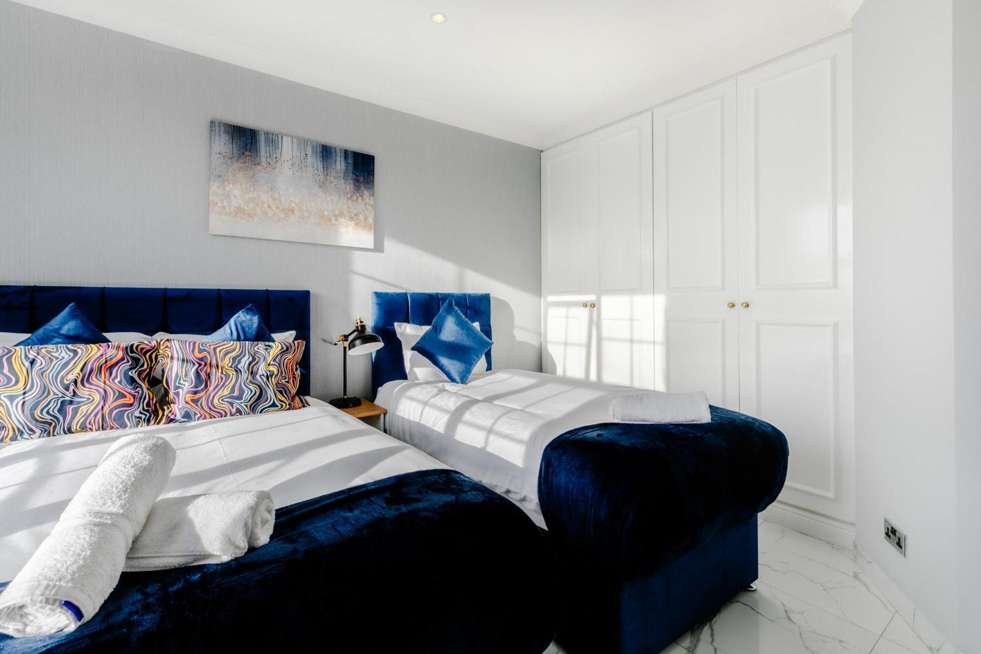 Marble Arch Apartments London Room photo